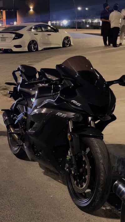 Yamaha R6
