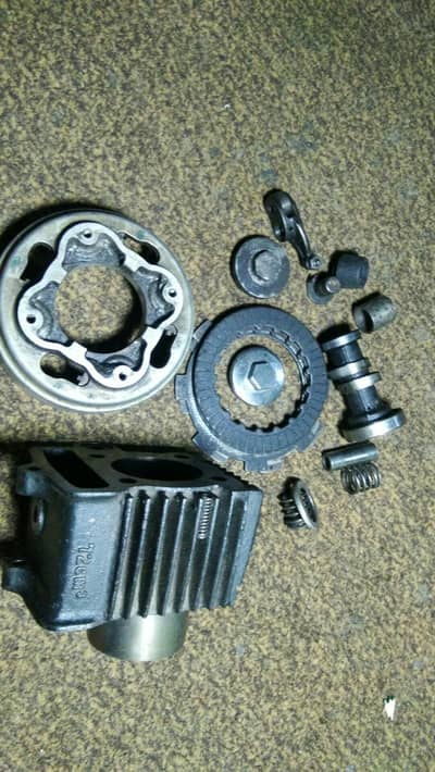 Honda 70cc ke Kuch parts hai