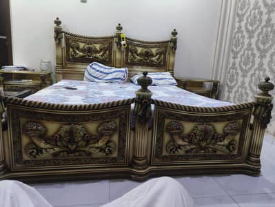 Deco Bed set with side table , dressing, and tower show piece