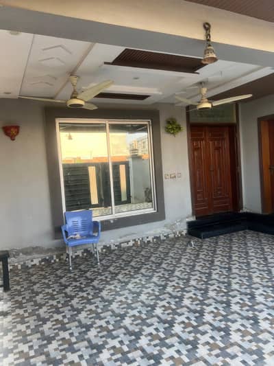 10 Marla like new House for rent for Silent Office