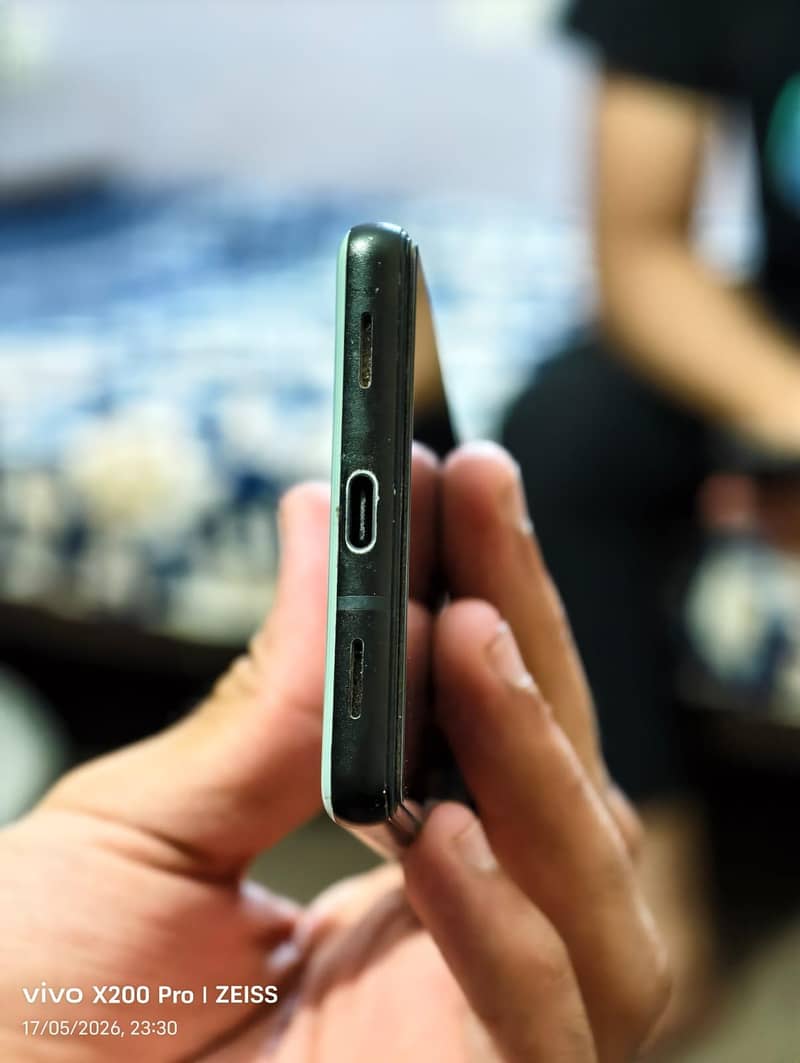 Google pixel 6a 5