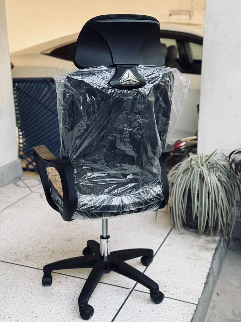 Gaming & Study Chairs 10