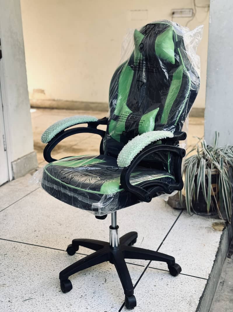 Gaming & Study Chairs 16