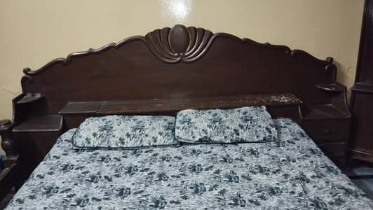 King Bed Set with bedSide Table (Pure Wood)