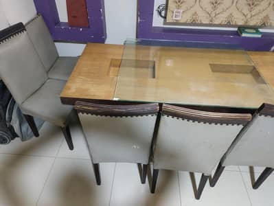 Very Urgent 8 seater Wood Dining Table