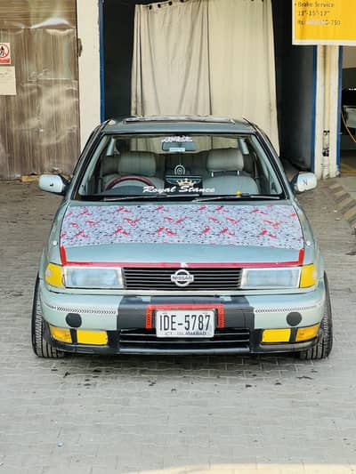 Nissan sunny