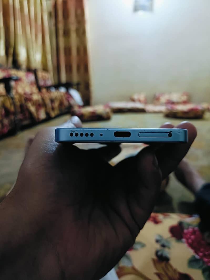 Redmi note 13 4