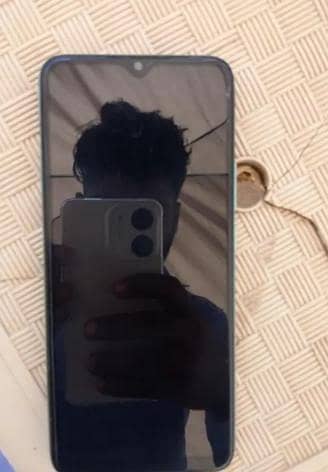 Infinix hot 11 play 4/64