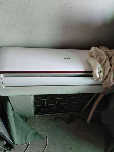 Haier 1.5 Ton Split AC (18,000 BTU)