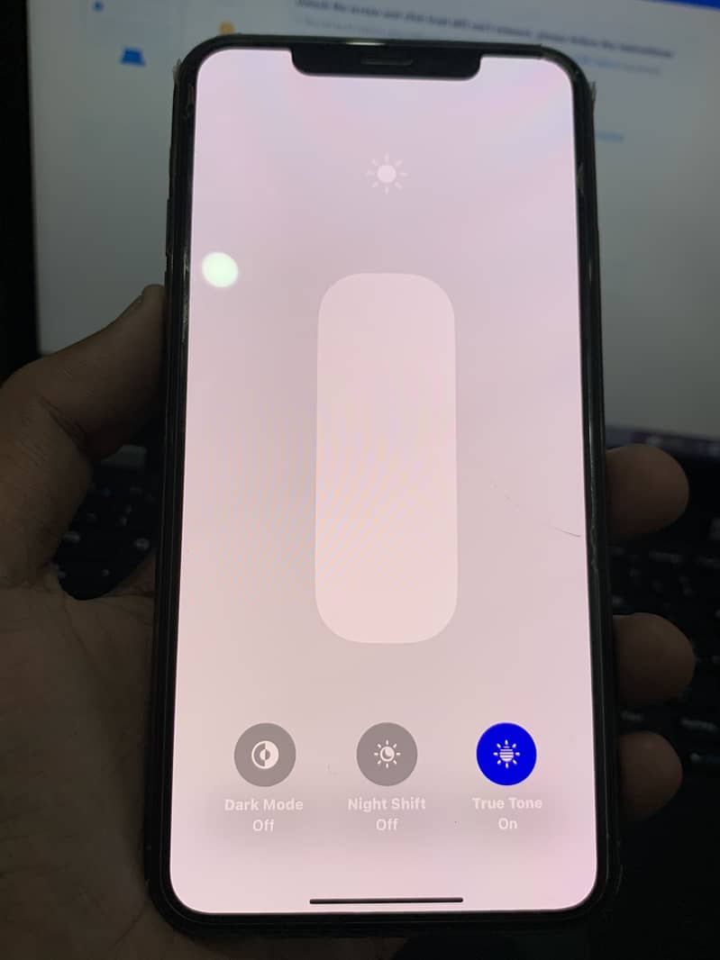 iPhone 11 Pro Max 1