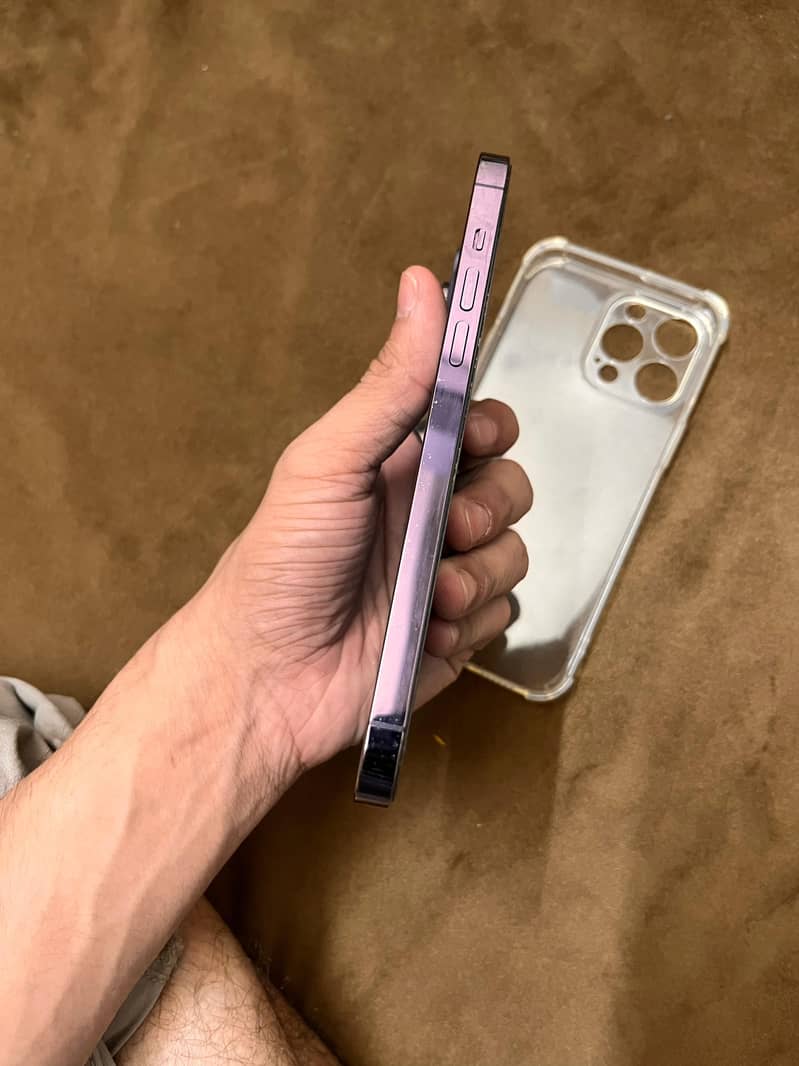 iphone 14 pro max 4