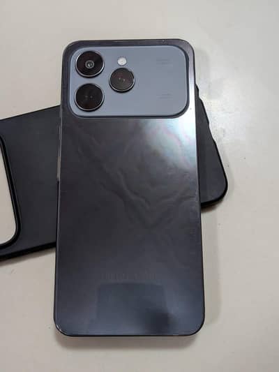 Tecno spark 40
