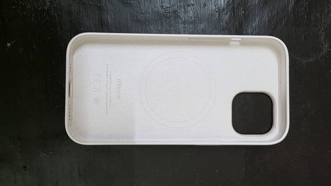 Apple iPhone 15 9