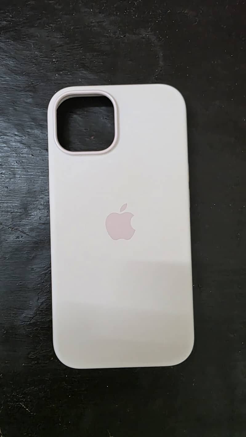 Apple iPhone 15 10