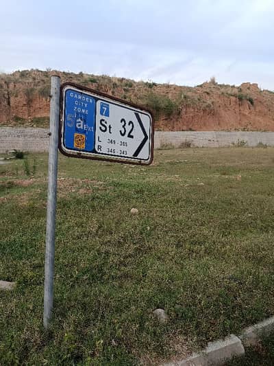 5 Marla Plot For Sale In   Garden City Zone 5