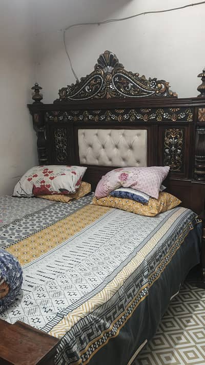chinot ka bed ha