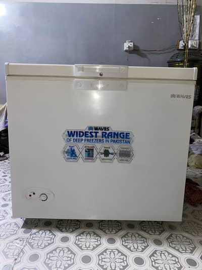 Waves Deep freezer