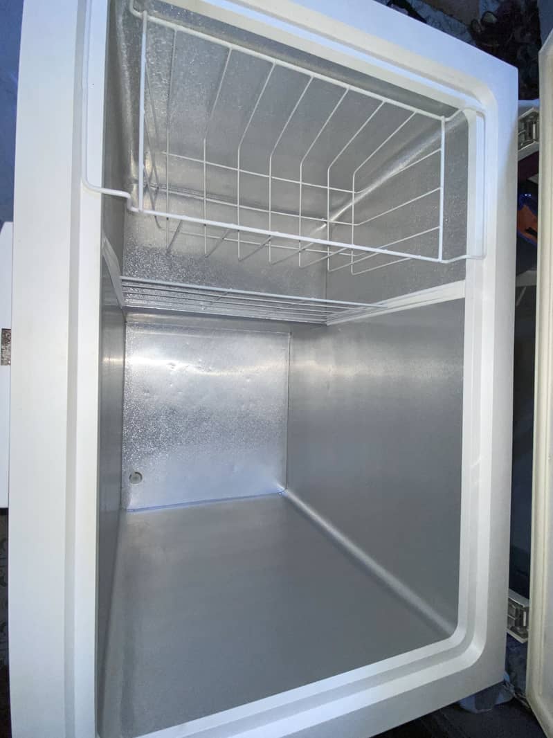 Waves Deep freezer 5