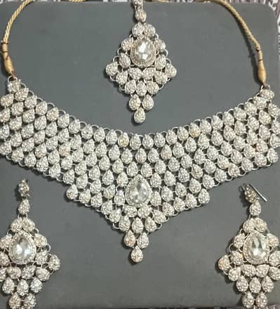 jewellery set offer