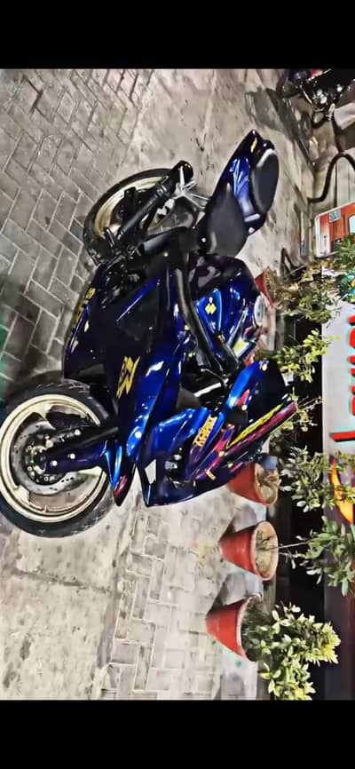 Suzuki GSX-R600