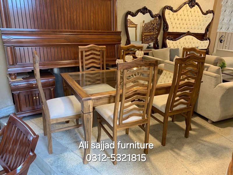 dining table available 0