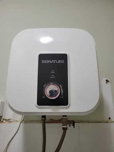 Signature Instant Geyser