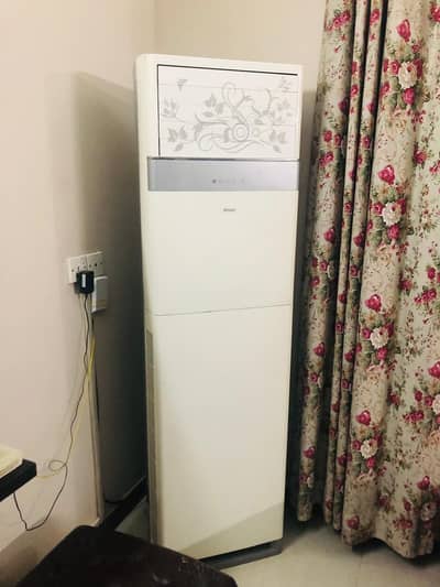 Haier non inverter Standing AC - 2 Ton