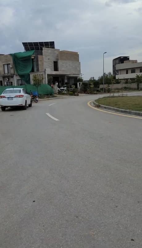 Premium Plot Sector C Solid Land 11