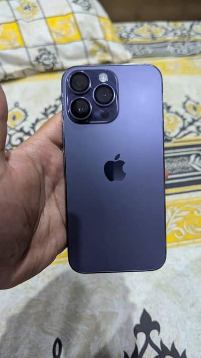 14 Pro Max 256GB