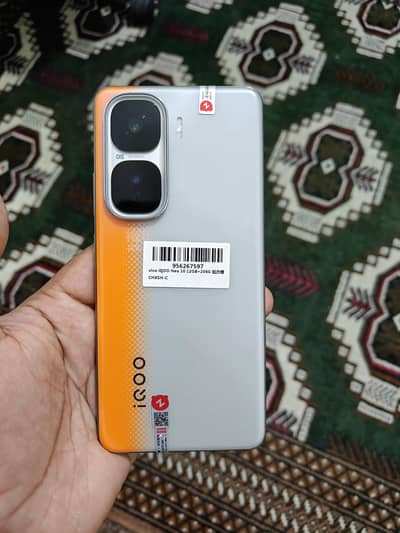 Vivo Iqoo Neo 10 12/256gb Non PTA Snapdragon 8 Gen 3