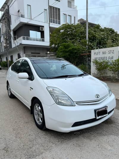 Toyota Prius 1.5 2010/2014