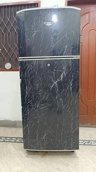 Haier Fridge  Medium Size