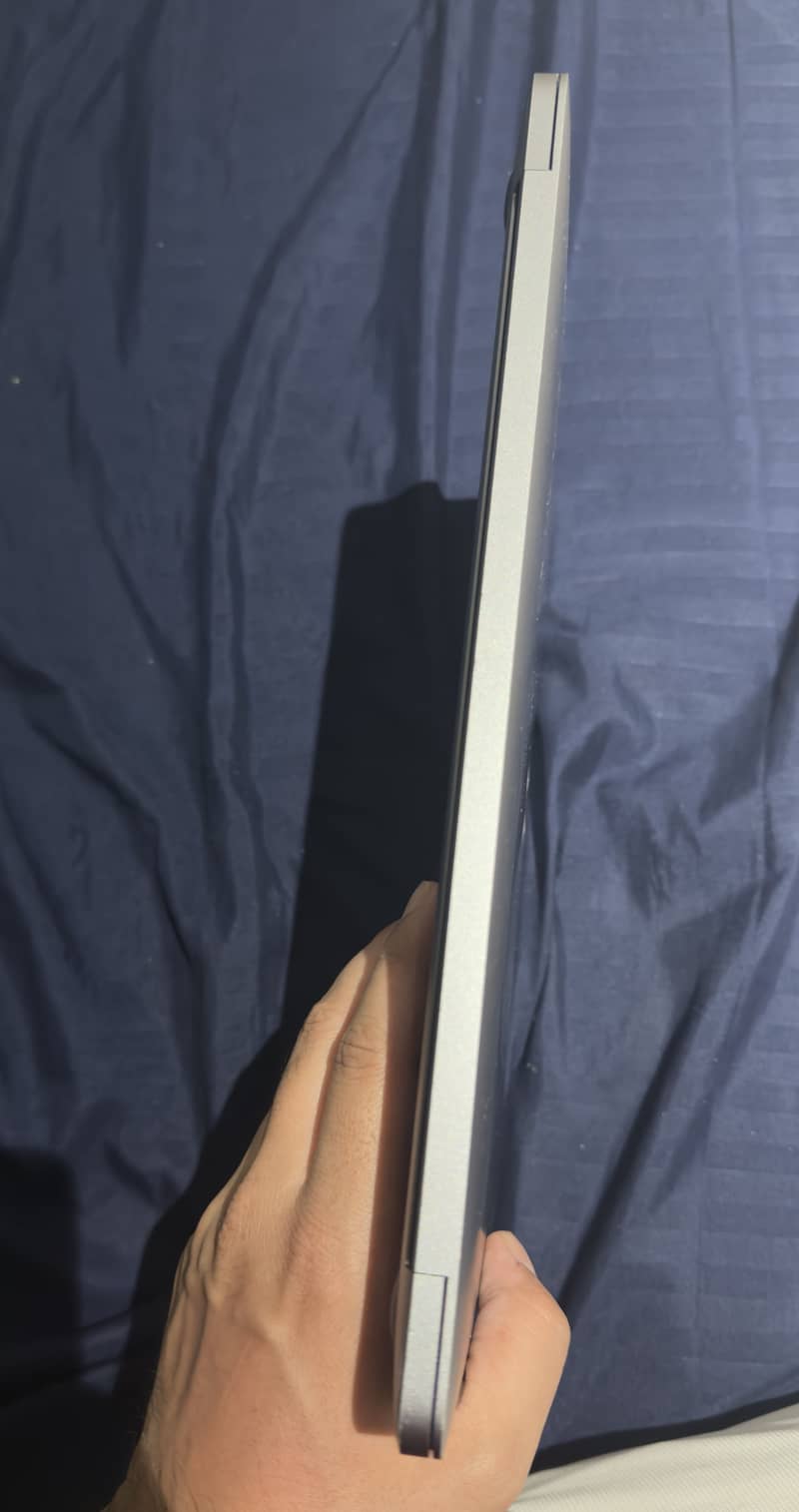 MacBook Pro M1 7