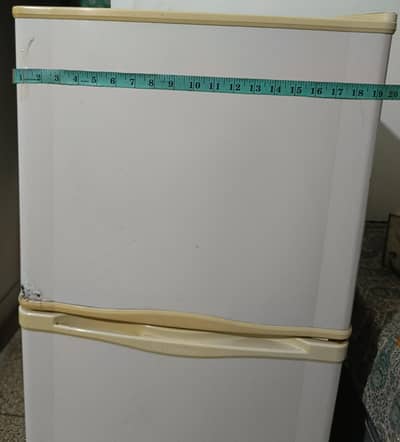 Dawlance refrigerator Small size 8 cft  full working