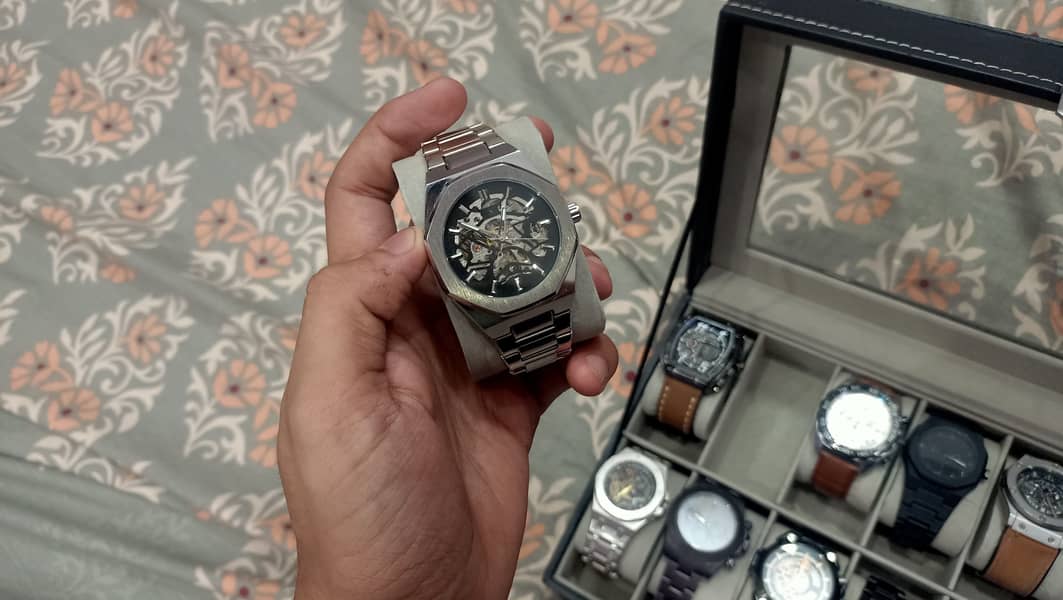 Skeleton back automatic watch 0