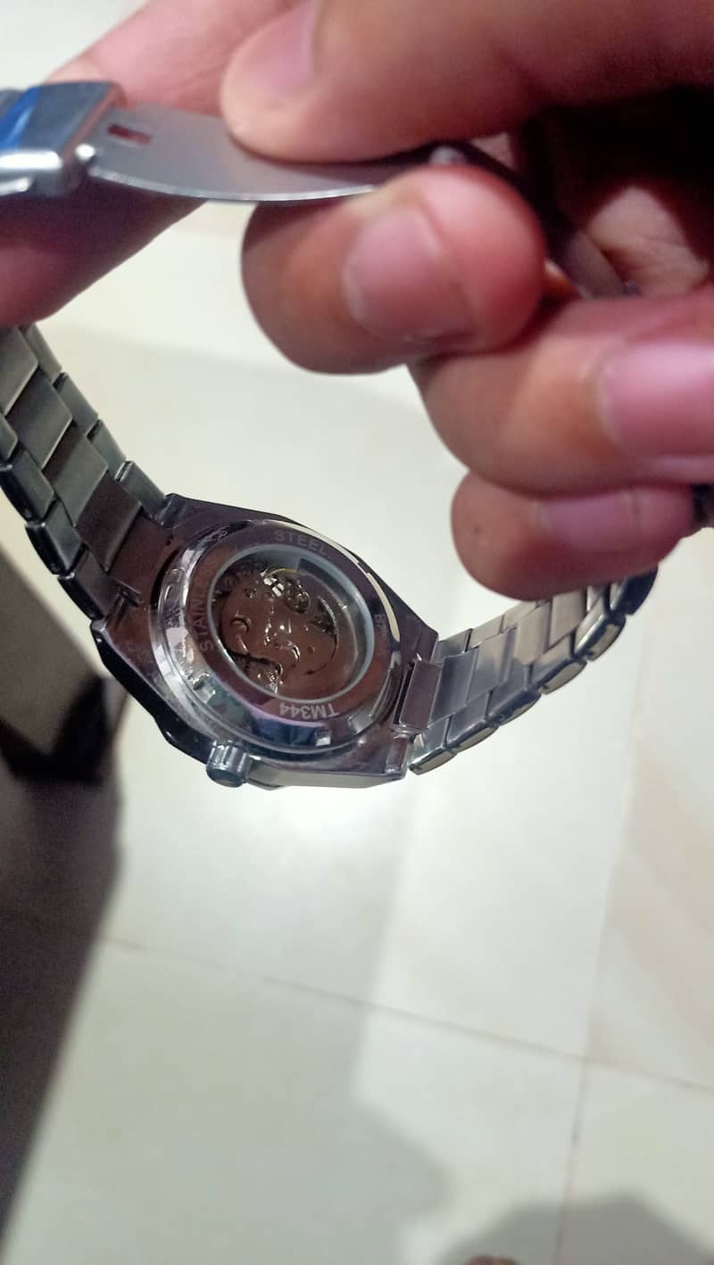 Skeleton back automatic watch 2