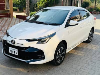 Toyota Yaris 1.3 Ativ