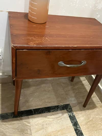 bedside tables 2 for sale