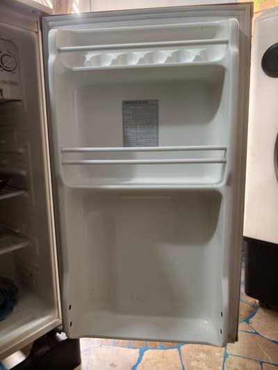 Samsung imported mini room fridge