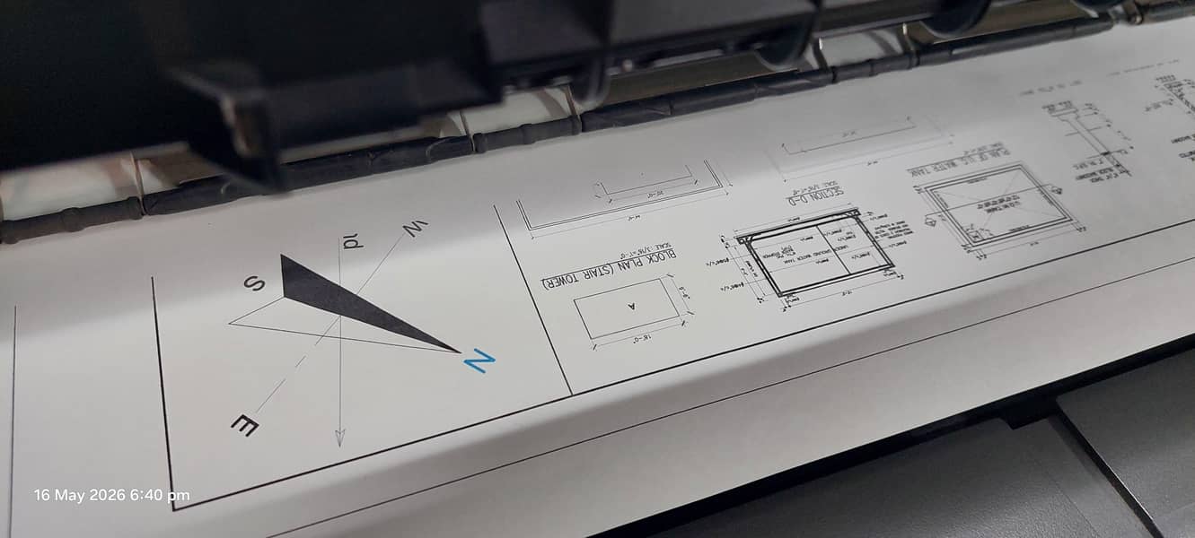 HP DesignJet 800PS 42" Large Format Plotter Printer Working Condition 8