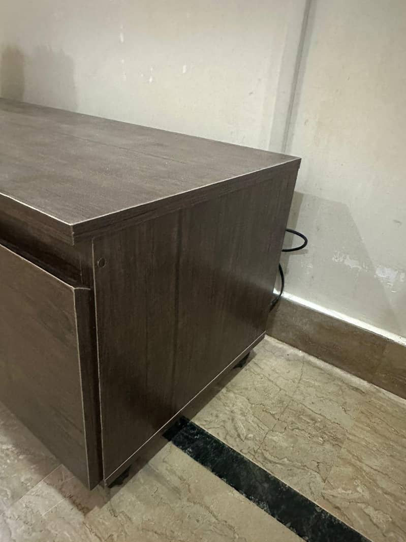 tv console 1