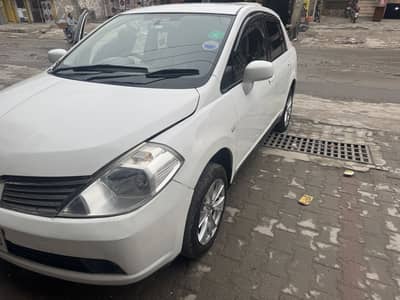 Nissan Tiida Automatic