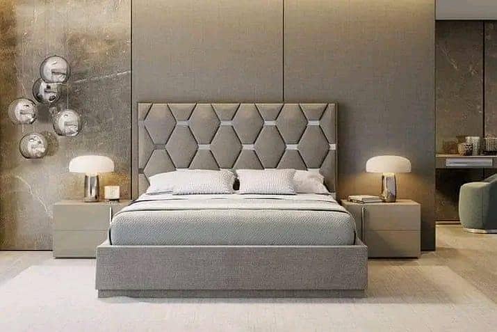 Bed said table with Dressing 4