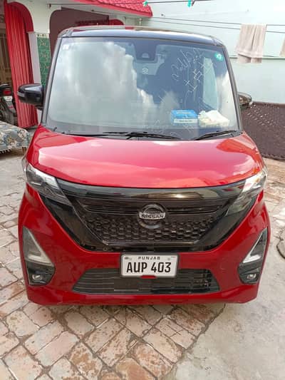 NISSAN ROOX HIFHWAY STAR