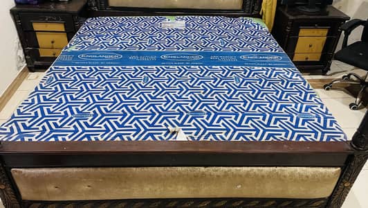 King size mattress - very less used - urgent sale