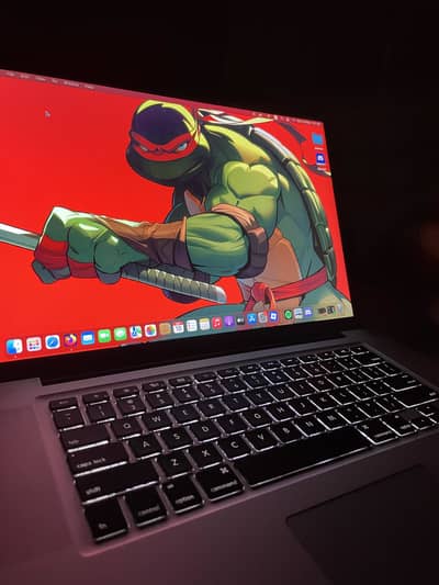 MacBook Pro 15inch (Mac os 12) Exchange Possible