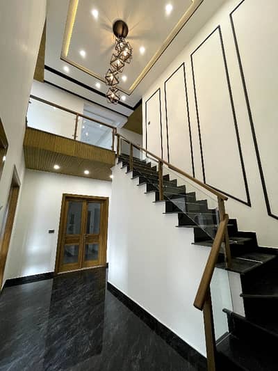 11.50 Marla Luxurious House In Abdullah Gardens Is Available For Sale