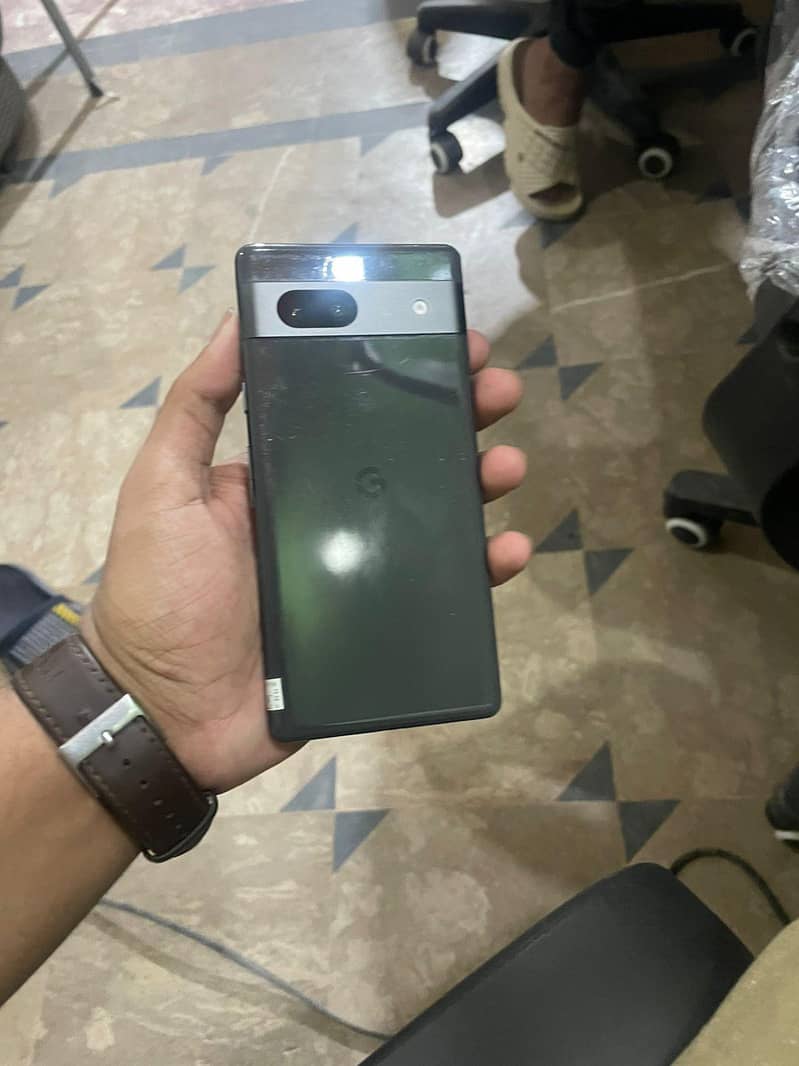 Google pixel 7a 8