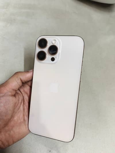 iPhone 16 pro max titanium desert color