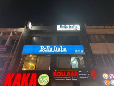 Need Order takers and Accounted for restaurant [ 03008881696
